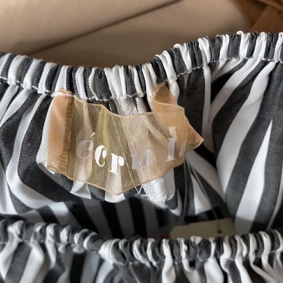 Ecru Lab Off Shoulder Top. Size Small / Medium New - Picture 5 of 10